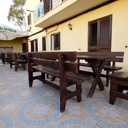 Jolanda & Carmelo Couette-café