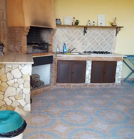 Jolanda & Carmelo Bed & Breakfast