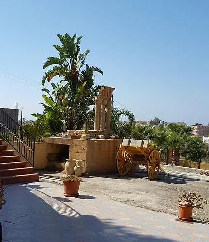 Jolanda & Carmelo Bed & Breakfast Villaggio Mosè