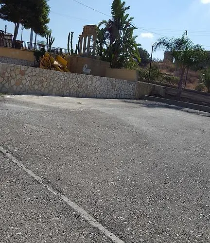 Frühstückspension Jolanda & Carmelo 3*